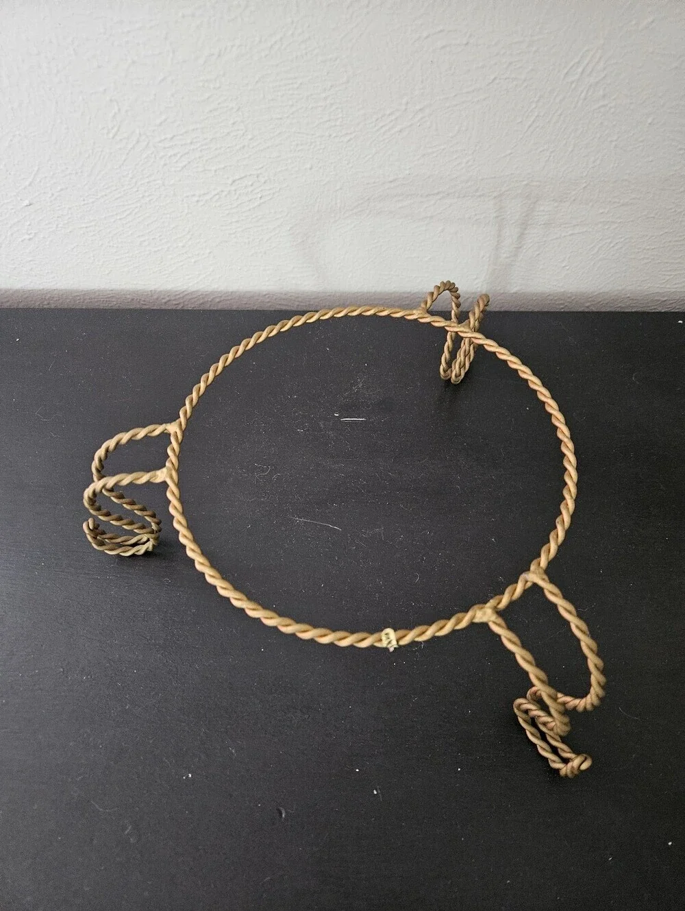 Vintage Hollywood Regency Gold Gilt Braided Rope Plant/Plate Stand